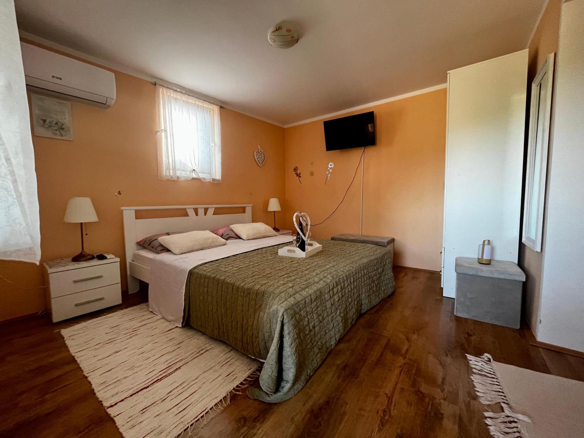 Apartman Simona เวิร์ดนิค ภายนอก รูปภาพ