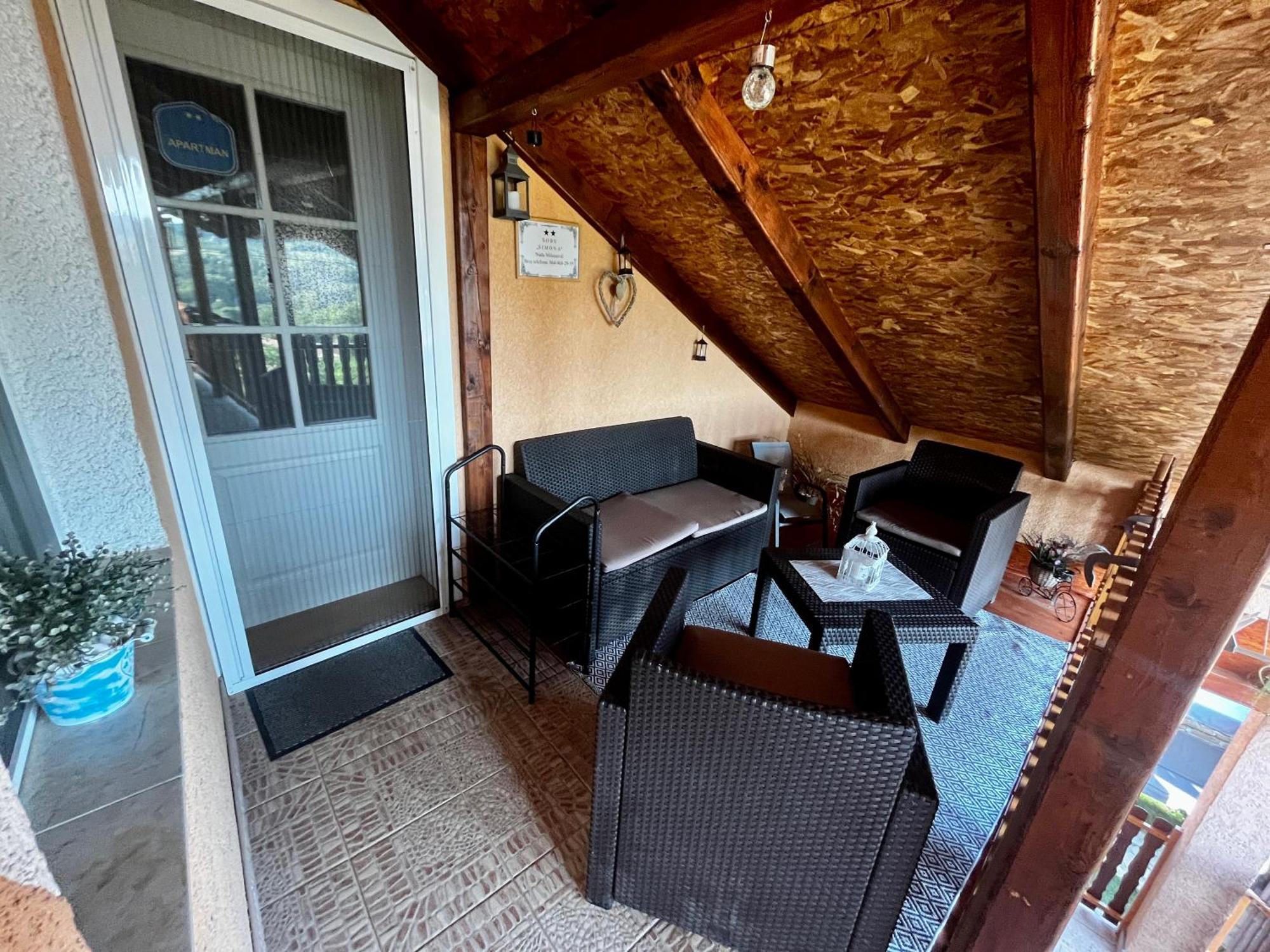 Apartman Simona เวิร์ดนิค ภายนอก รูปภาพ